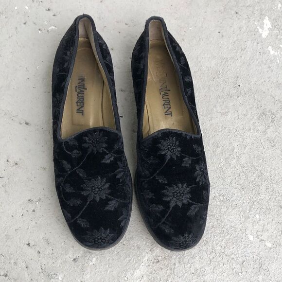 Vintage Yves Saint Laurent - Picture 1 of 5